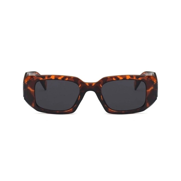 Tortoise Shell Rectangular Sunglasses - Picture 1 of 4